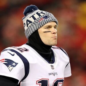 Throwback Tom Brady New England Patriots New Era NFL On Field Sport Knit Cuffed